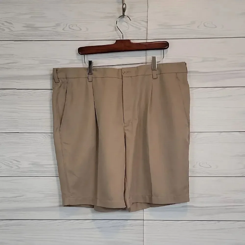 Nike Golf Men's Flat Front Shorts - Tan Size 40